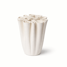 Görseli Galeri görüntüleyiciye yükleyin, Dedali Vase - Medium by FERM &amp; LIVING
